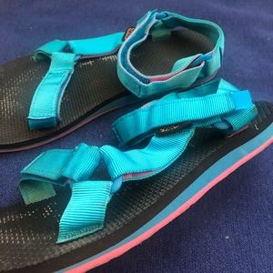 Women’s Teva sandals